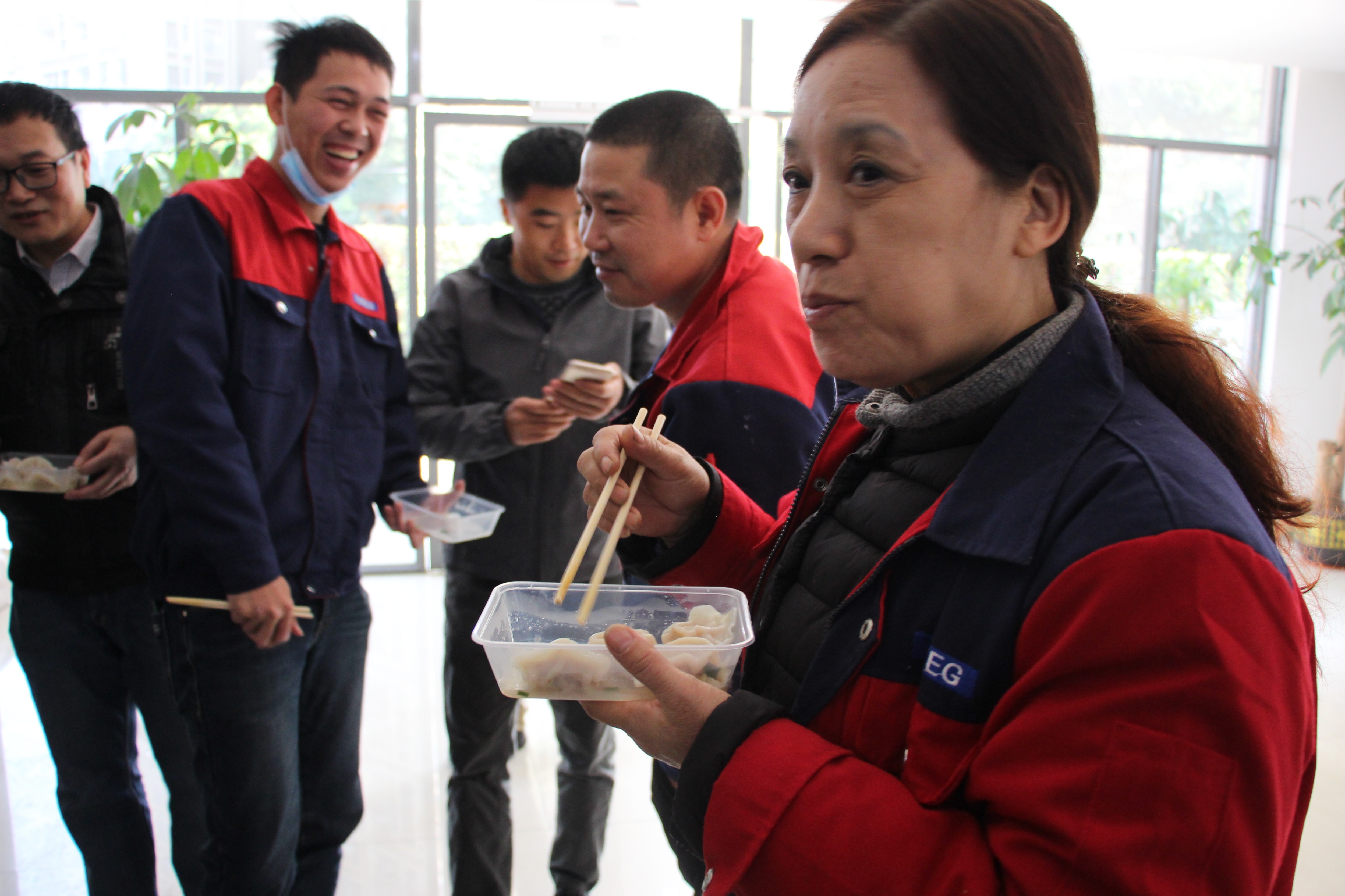 恒溫恒濕試驗(yàn)箱